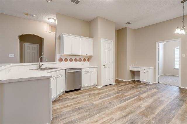 8136 Zion Trail - Photo 8