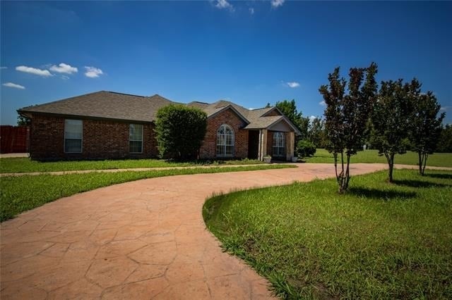1200 Bloom Street - Photo 1