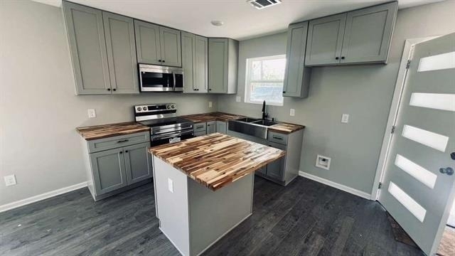 1623b Seley Avenue - Photo 2