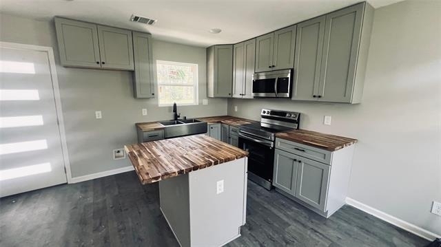 1623b Seley Avenue - Photo 1