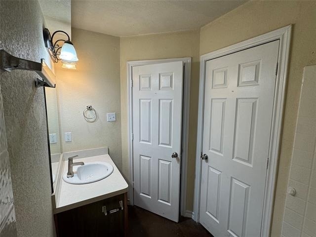7731 Stanley Court - Photo 6