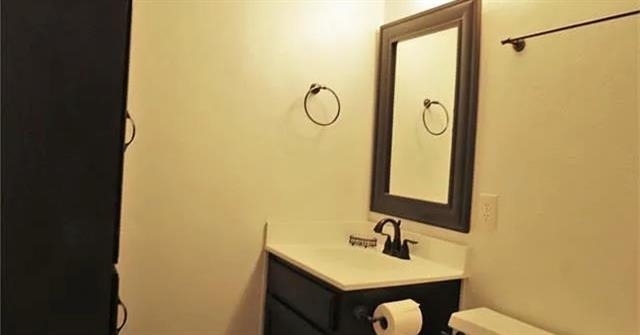 4649 Highgrove Drive - Photo 11
