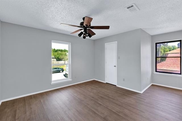 134 Main Place - Photo 18
