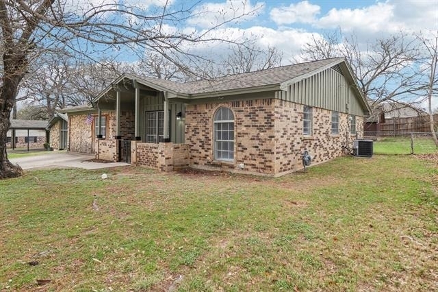 413 Glenhaven Drive - Photo 2