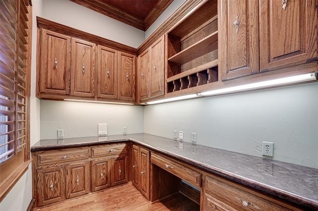 5004 Castle Creek Court - Photo 9