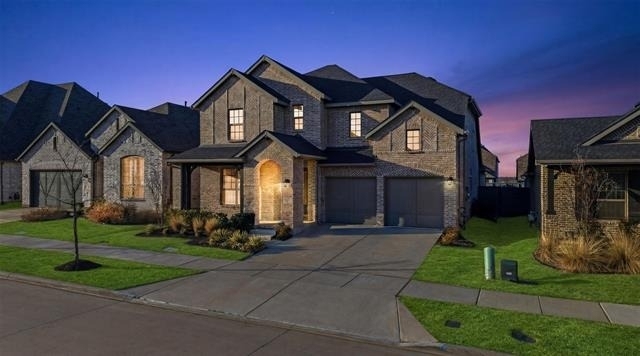 537 Oakmoss Street - Photo 0