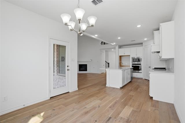 537 Oakmoss Street - Photo 6