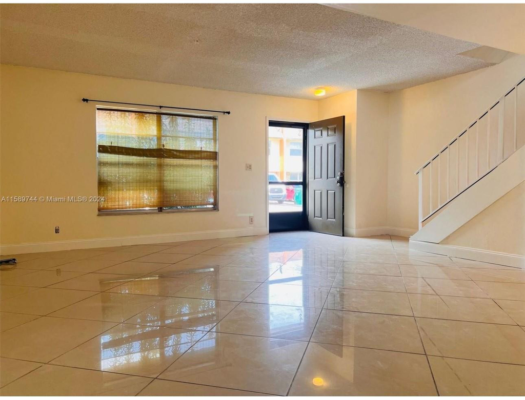 6534 Sw 41st Street - Photo 5