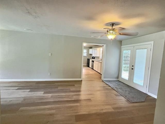 111 Doris Drive - Photo 2
