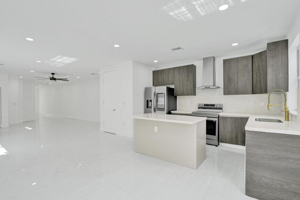 1213 W Las Olas Boulevard - Photo 4