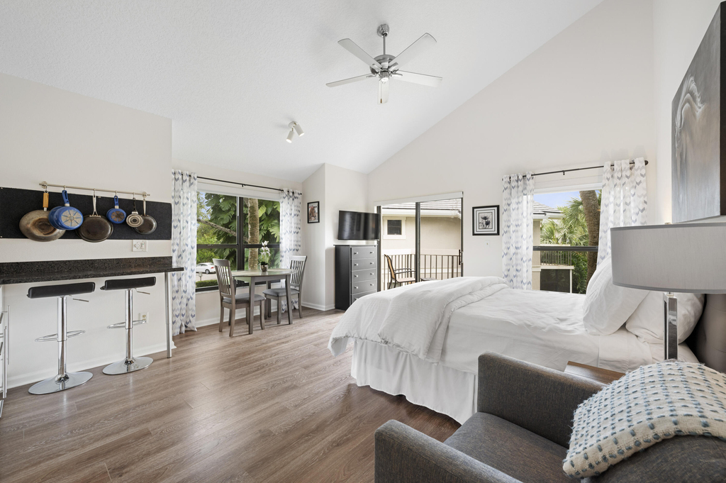 11863 Wimbledon Circle - Photo 4