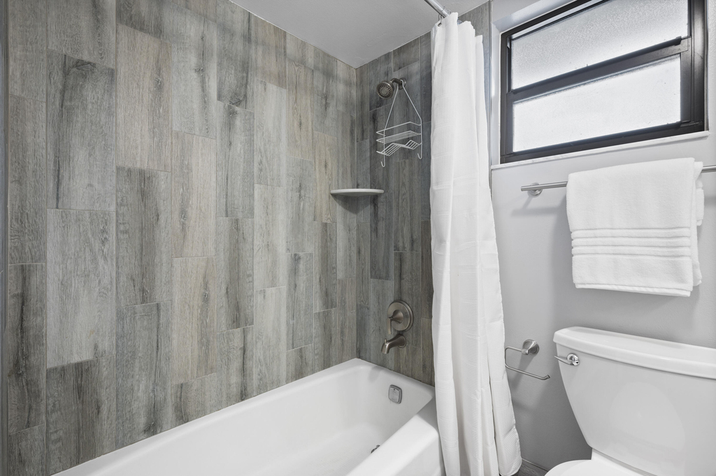 11863 Wimbledon Circle - Photo 10