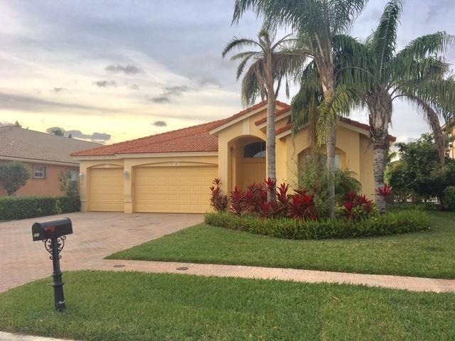 121 Tuscany Drive - Photo 0