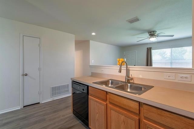 12628 Ocean Spray Drive - Photo 9
