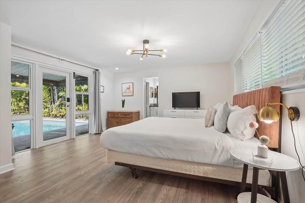 1123 Ne 14th Avenue - Photo 6