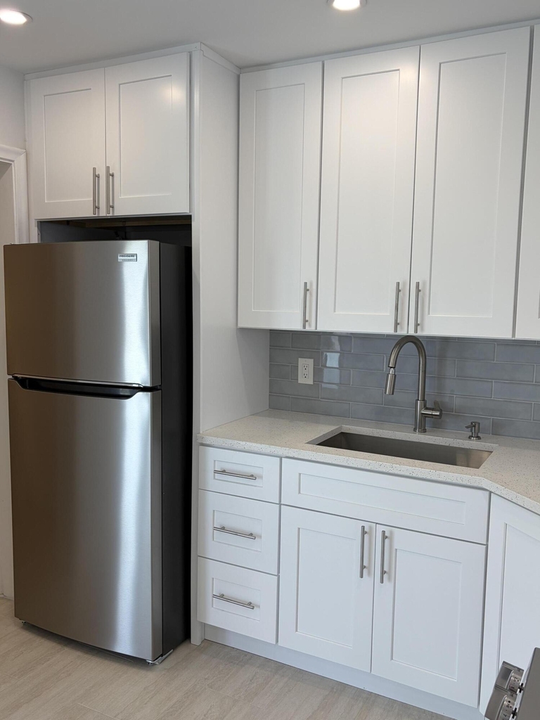 2812 Duke Lane - Photo 3
