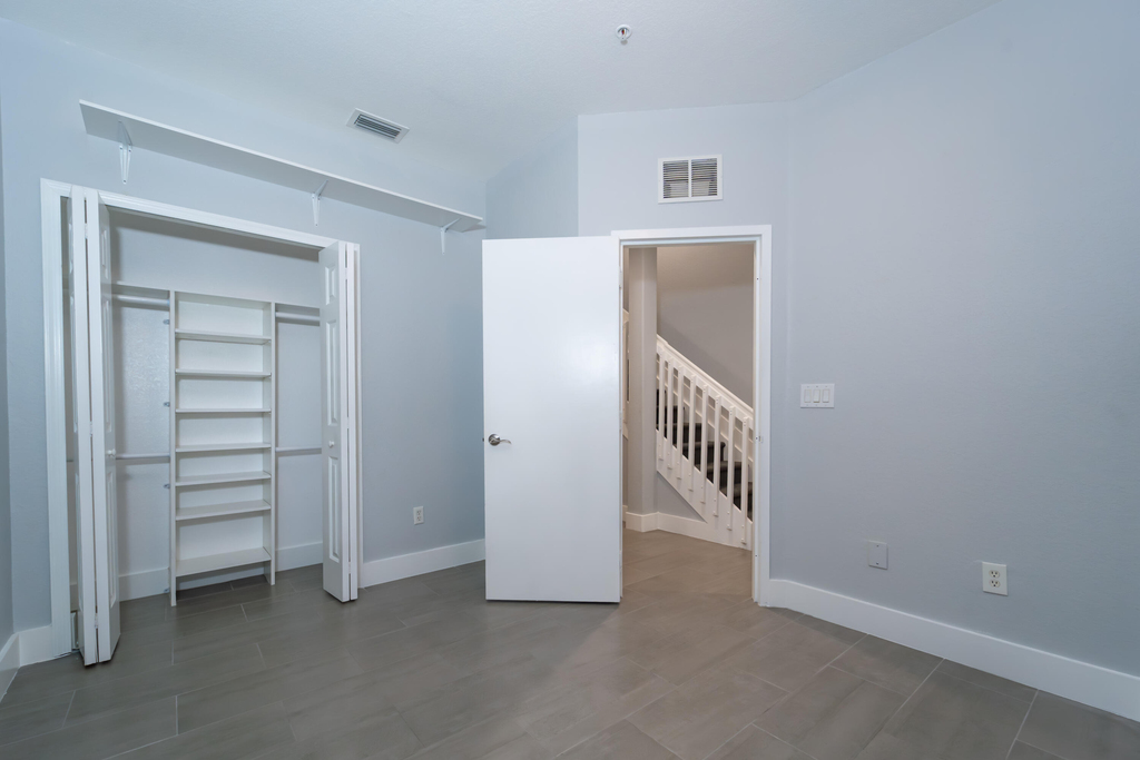 3515 Shoma Drive - Photo 2