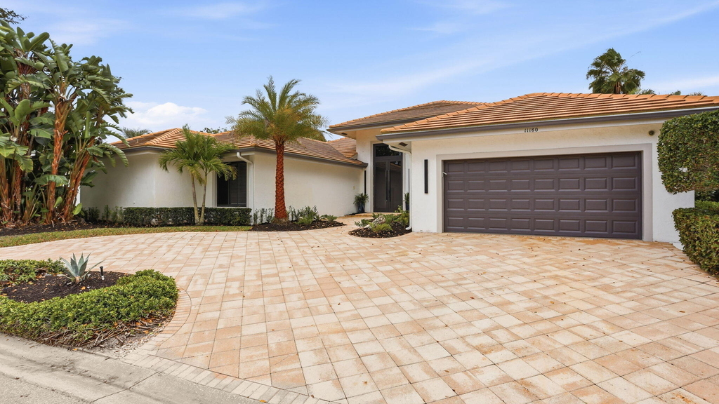 11180 Isle Brook Court - Photo 5