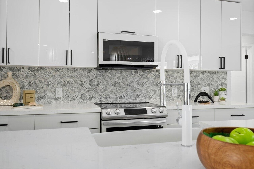 1200 Sw 8th Street - Photo 15
