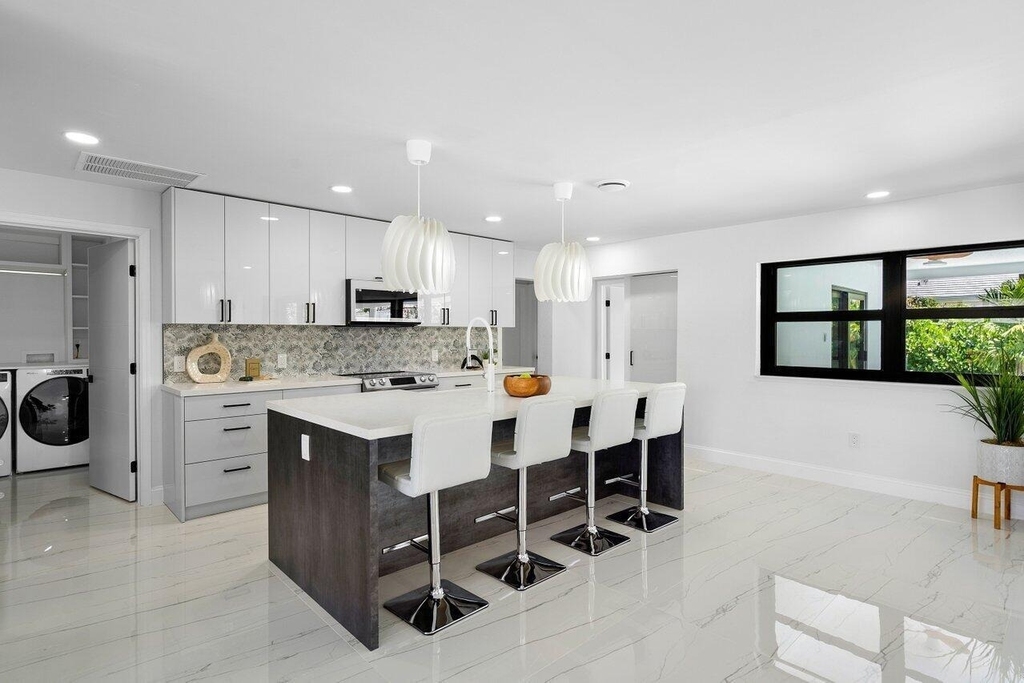 1200 Sw 8th Street - Photo 9