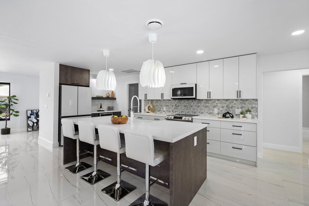 1200 Sw 8th Street - Photo 14