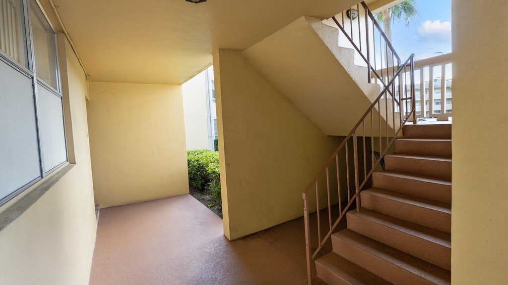 5890 Nw 64th Avenue - Photo 2