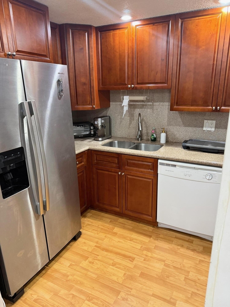 3720 Inverrary Drive - Photo 5