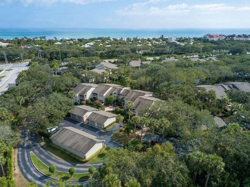 101 W Park Shores Circle - Photo 1