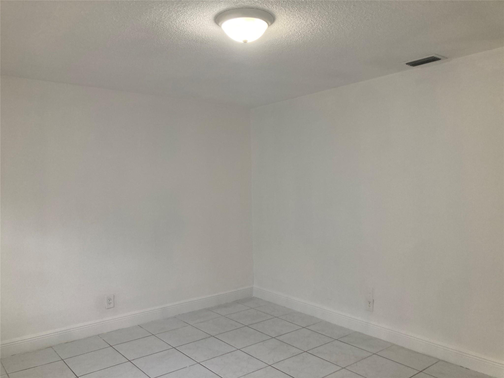 6230 Sw 4th Place - Photo 21