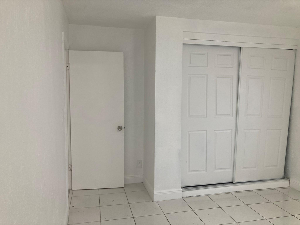6230 Sw 4th Place - Photo 16