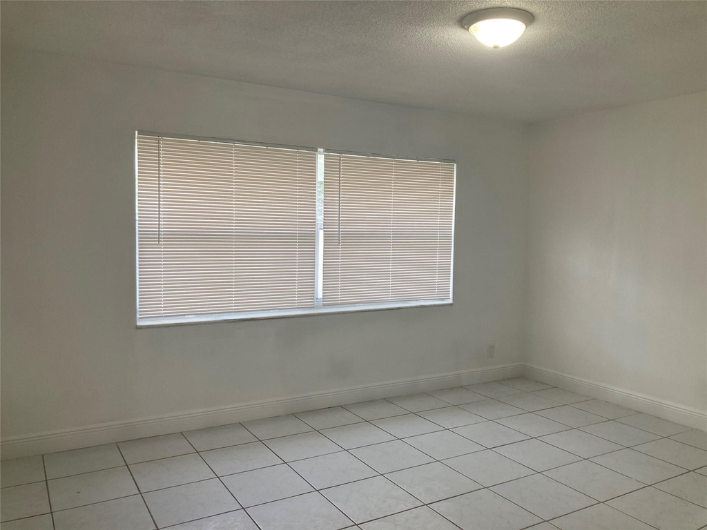 6230 Sw 4th Place - Photo 20