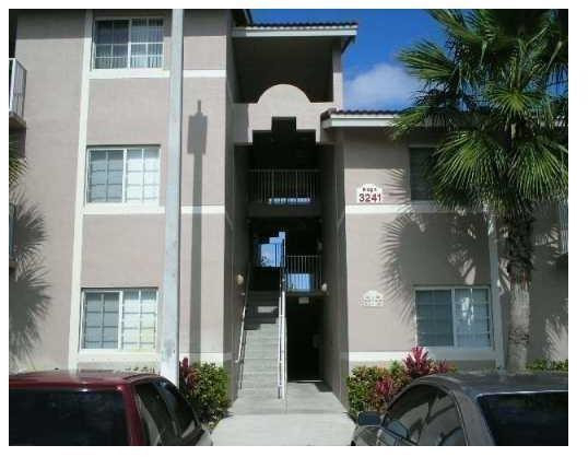 3241 Sabal Palm Manor - Photo 2