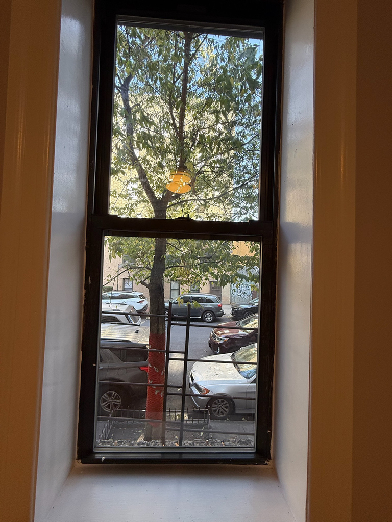 Thayer Street and Sherman Avenue - Photo 0