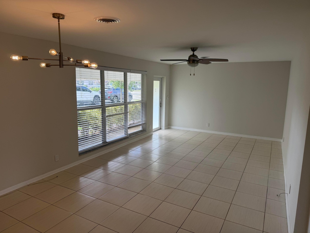 2051 Ne 56th Street - Photo 3