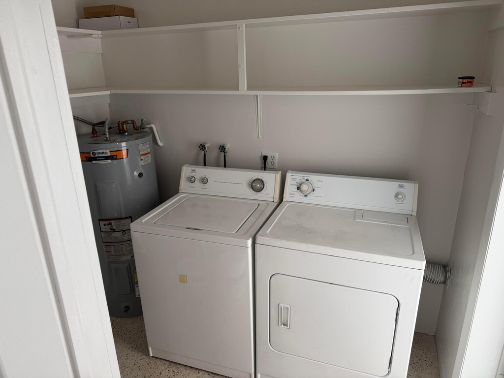 2051 Ne 56th Street - Photo 8