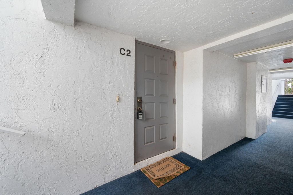 2506 Se Anchorage Cove - Photo 1