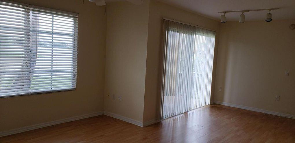 4190 San Marino Boulevard - Photo 8