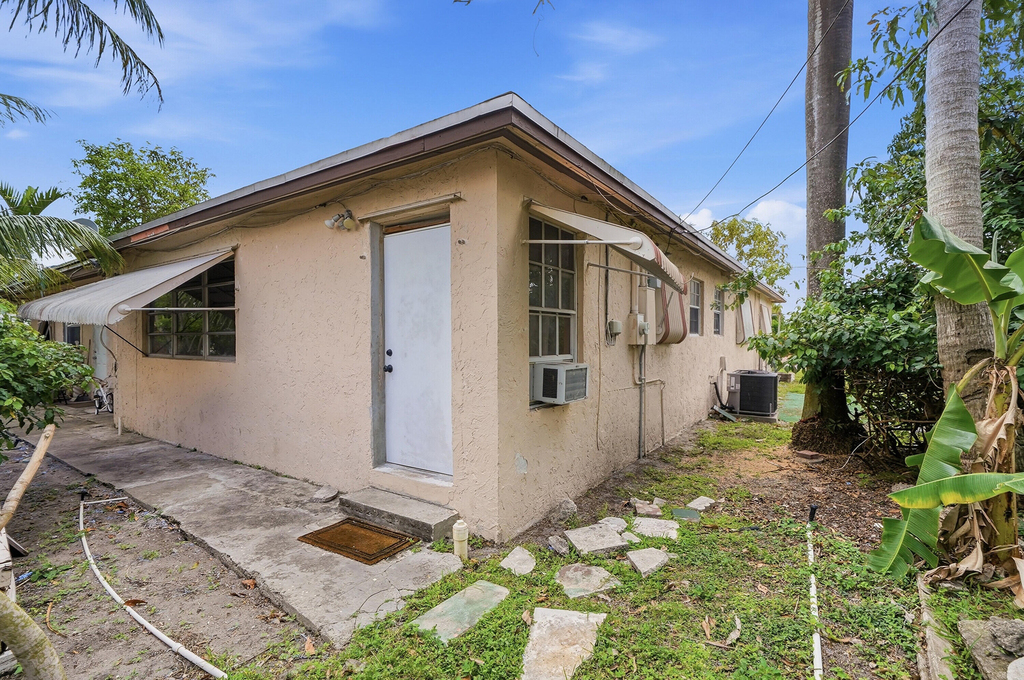 2130 Sw 67th Avenue Sw - Photo 9