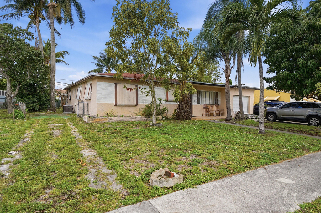 2130 Sw 67th Avenue Sw - Photo 0