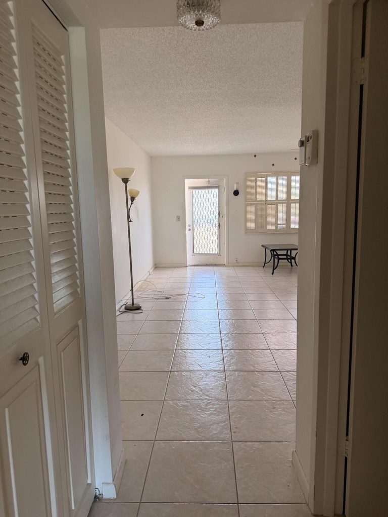 4074 Cornwall D - Photo 2