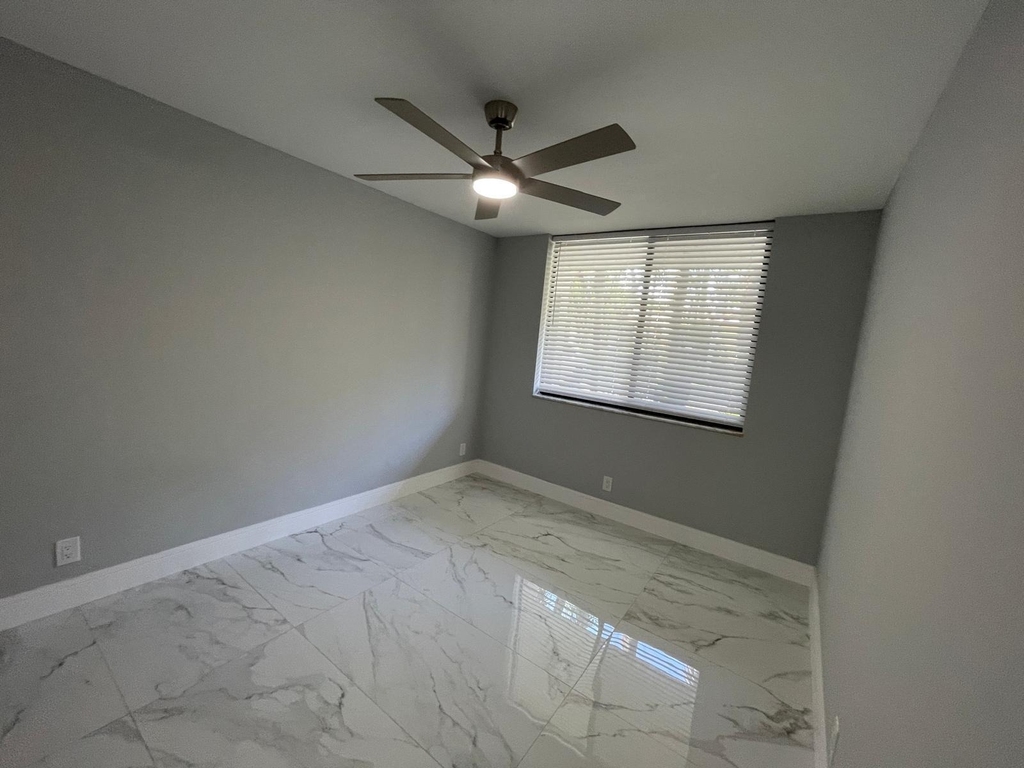 9509 Sw 1st Court - Photo 19