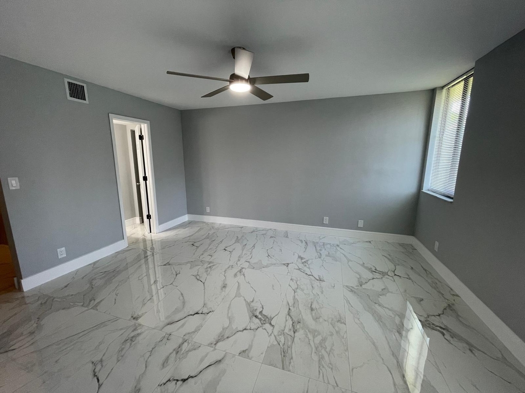 9509 Sw 1st Court - Photo 9