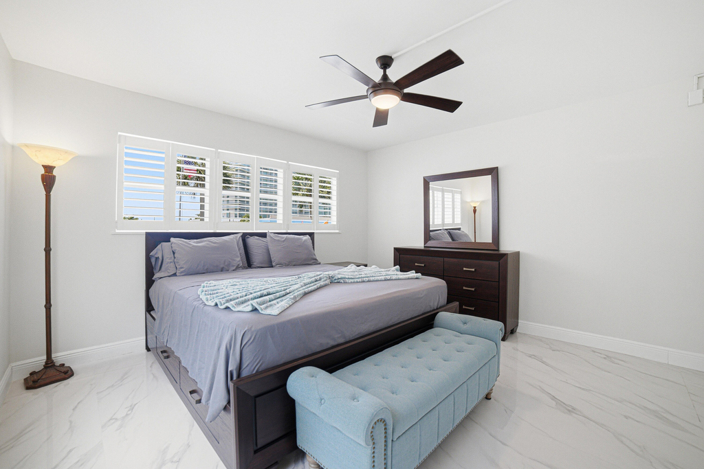 8 Briny Avenue - Photo 9