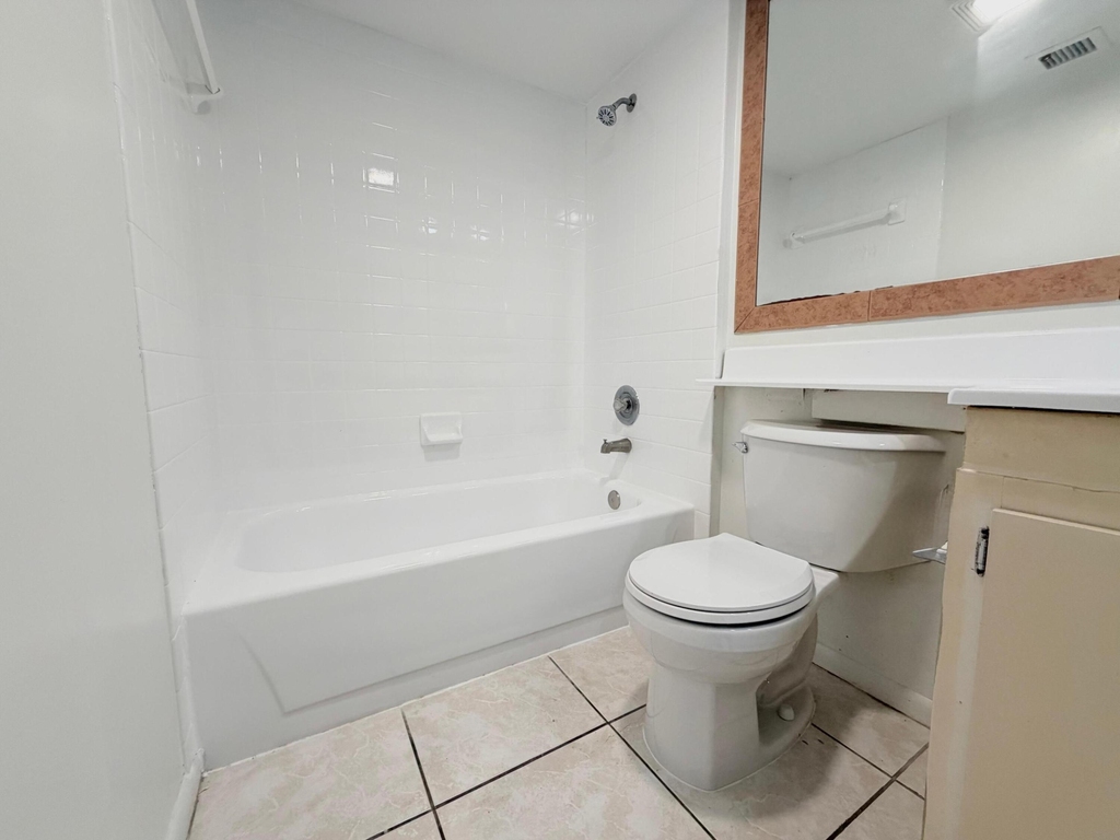 3511 Village Boulevard - Photo 9