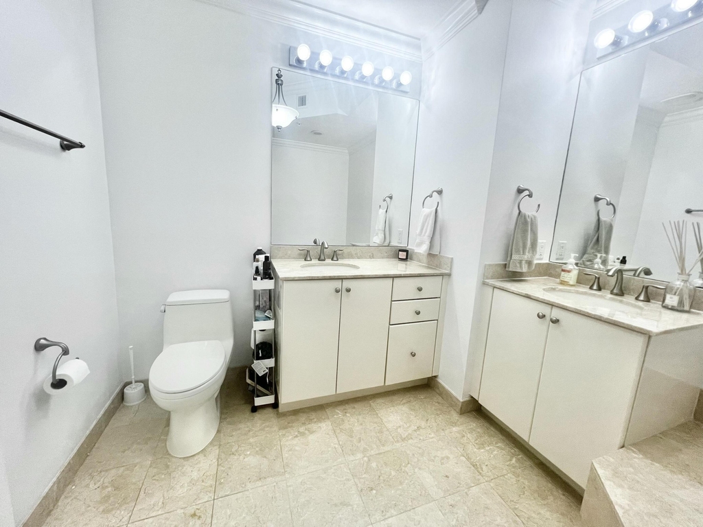701 S Olive Avenue S - Photo 41