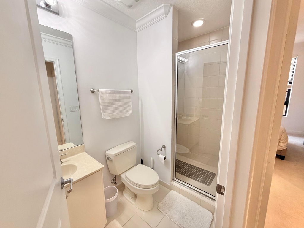 701 S Olive Avenue S - Photo 58