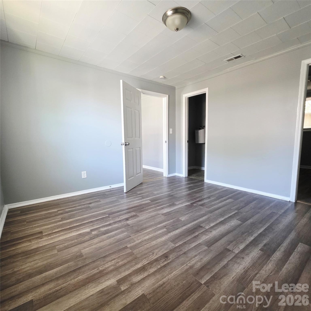 417 S Emerson Street - Photo 2