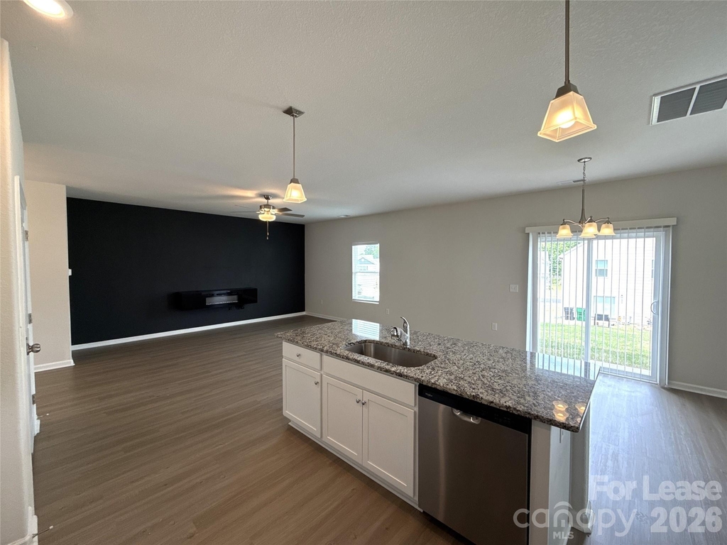 6225 Lowe Lane - Photo 5