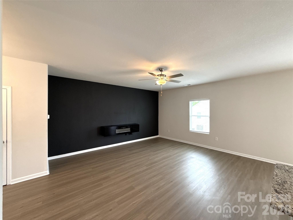 6225 Lowe Lane - Photo 1