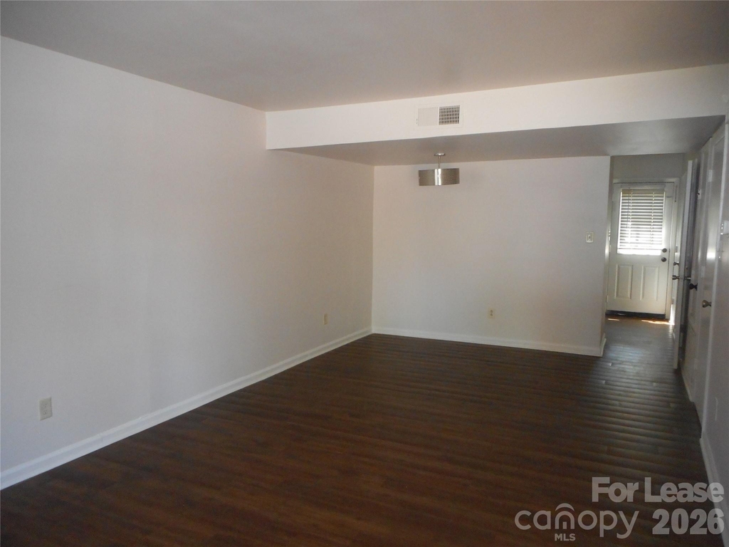 7961 Shady Oak Trail - Photo 4